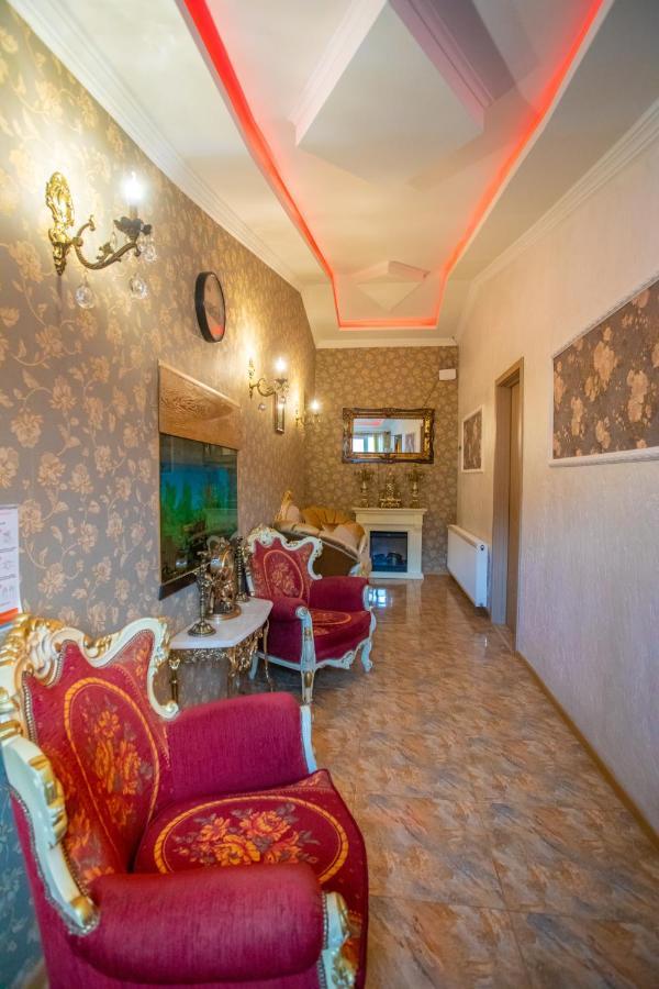 Hotel Mkudro クタイシ エクステリア 写真