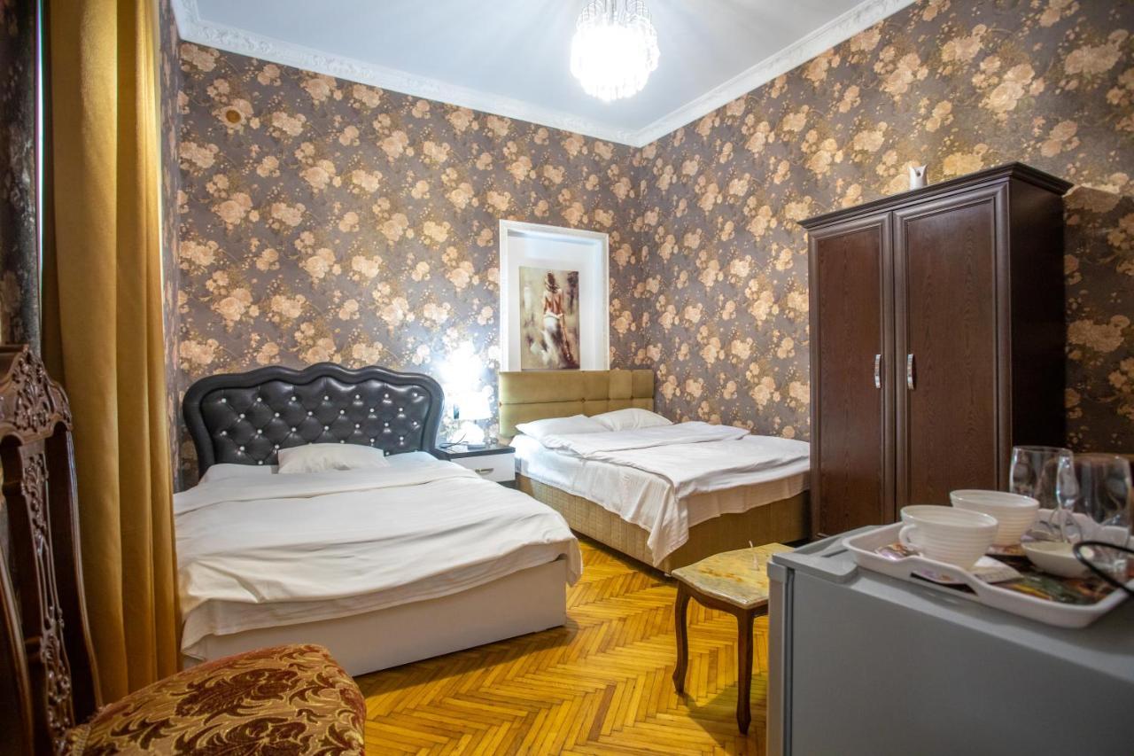 Hotel Mkudro クタイシ エクステリア 写真