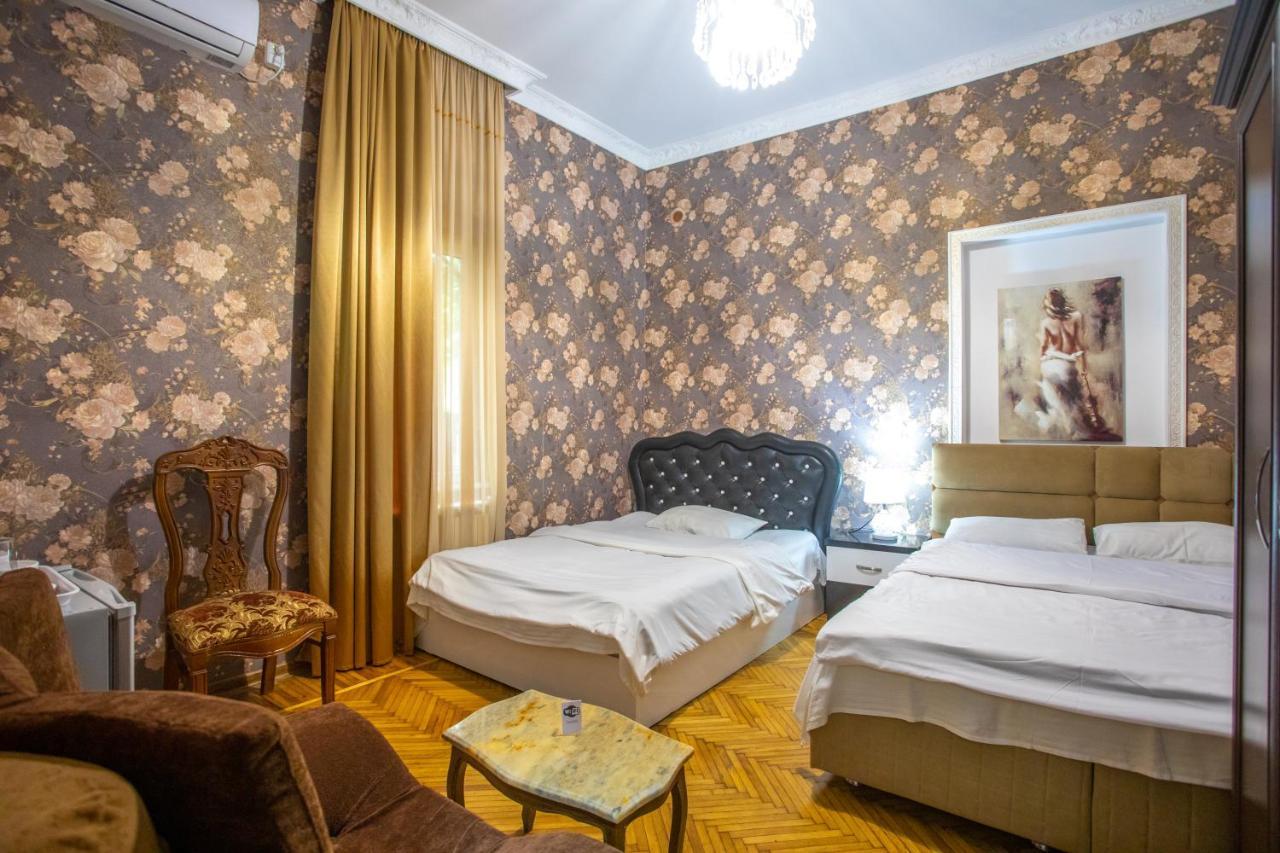 Hotel Mkudro クタイシ エクステリア 写真